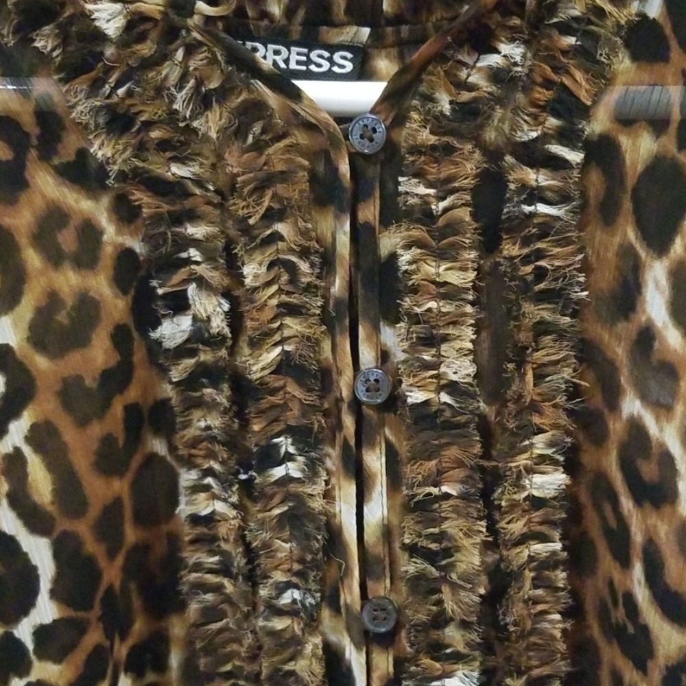 Animal print blouse - Picture 2 of 4